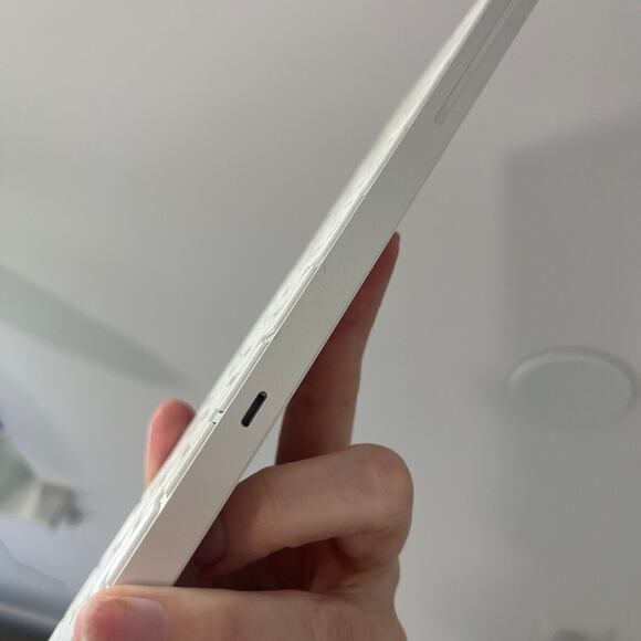 Apple Magic Wireless Bluetooth Keyboard A1644 - Picture 5 of 6